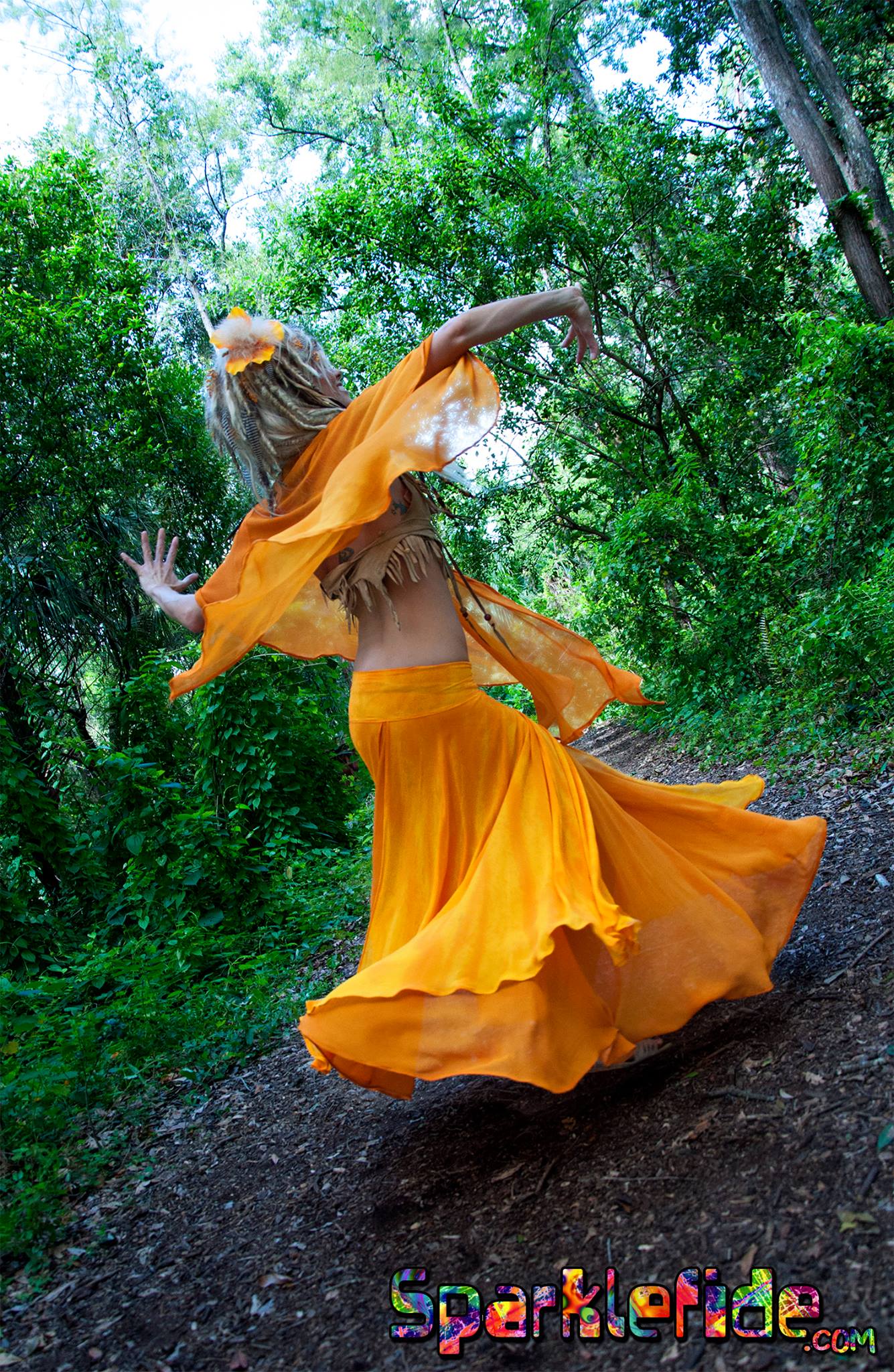 UV Lily Fire Infinity Flow Silk Skirt With Matching Shawl